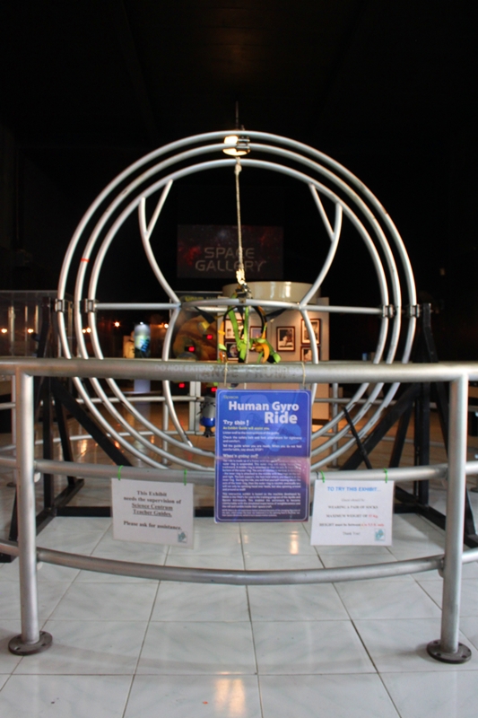 PhilScienceCentrum-HumanGyro.jpg
